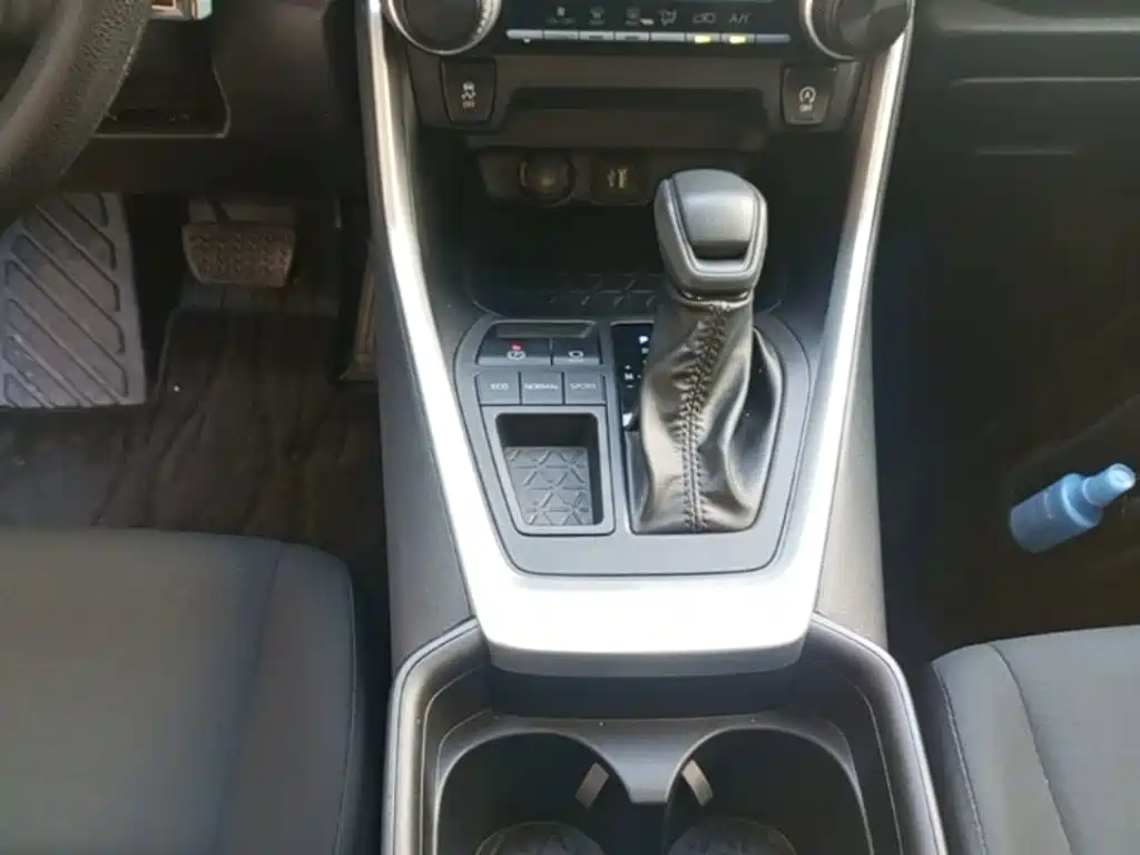 Toyota Wildlander — миниатюра 14