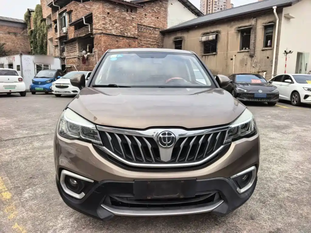 Zhonghua V3 — миниатюра 3
