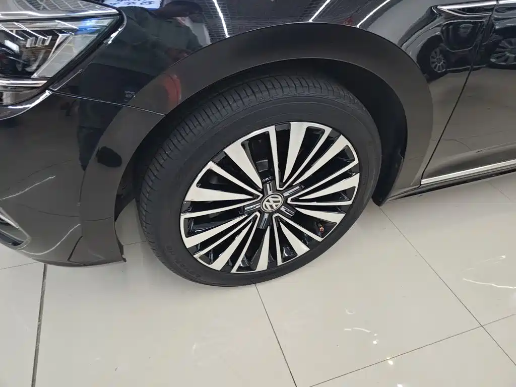 Volkswagen Passat — миниатюра 5