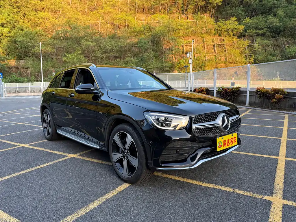 Mercedes-Benz GLC — миниатюра 3