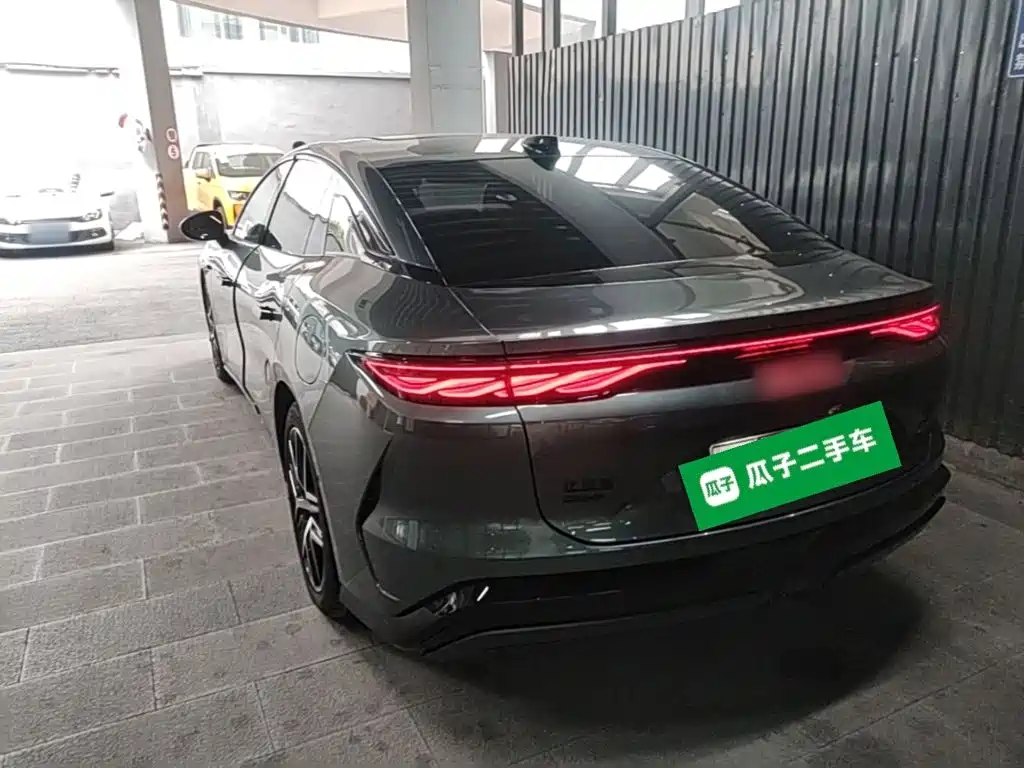 BYD Han L — миниатюра 5