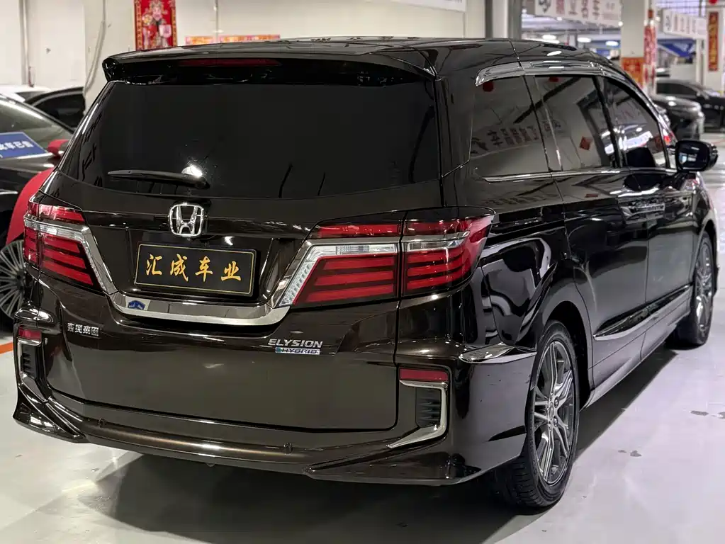 Honda Elysion — миниатюра 7