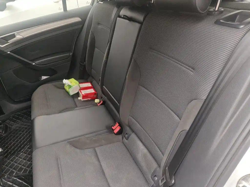 Volkswagen Golf — миниатюра 13