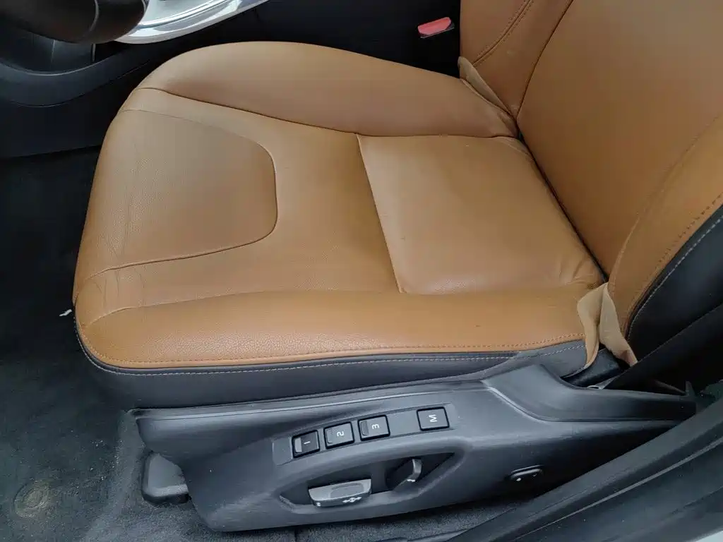 Volvo S60 — миниатюра 20