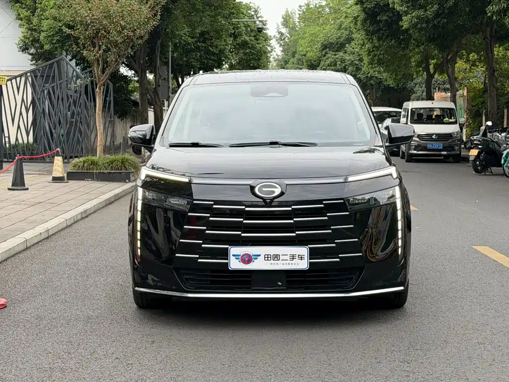 GAC Motor Trumpchi E8 PHEV — миниатюра 2