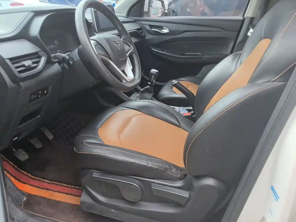 Wuling Hongguang S3 — миниатюра 15