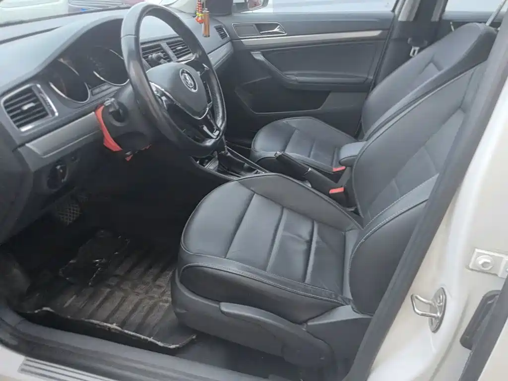 Volkswagen Lavida — миниатюра 15