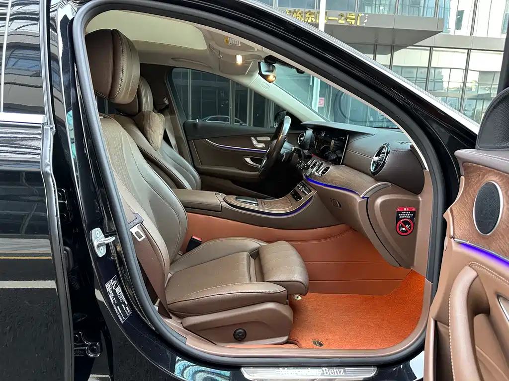 Mercedes-Benz E-Class — миниатюра 14