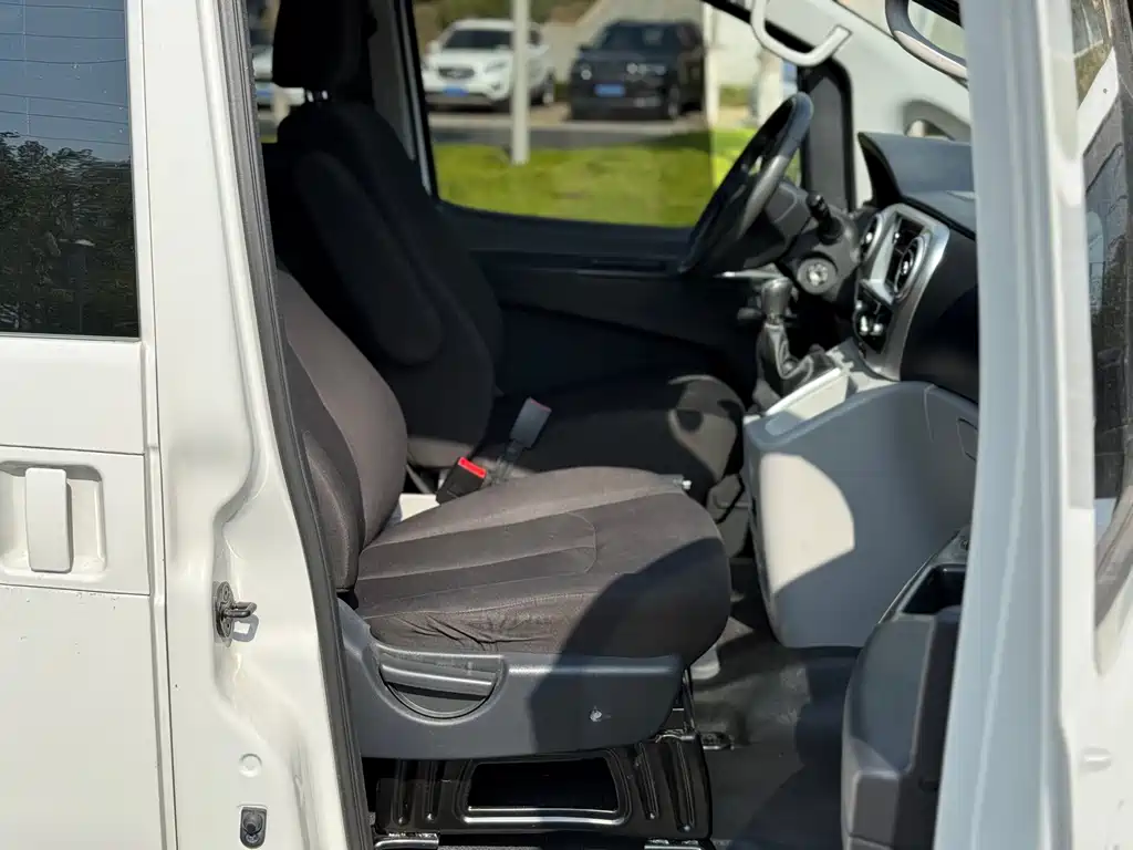 JAC Refine Refine M3 — миниатюра 8