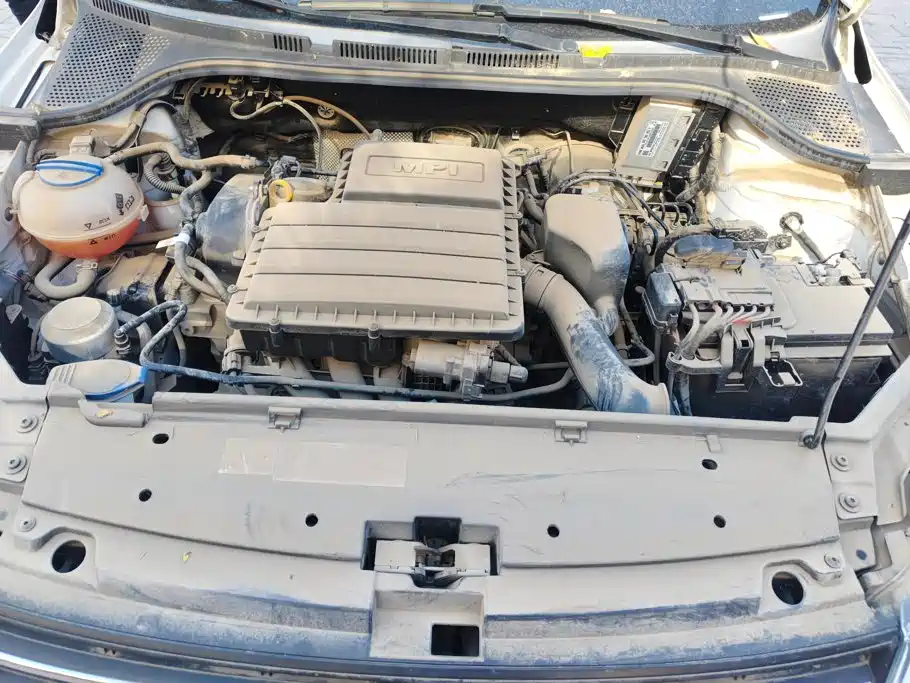Volkswagen Santana — миниатюра 10