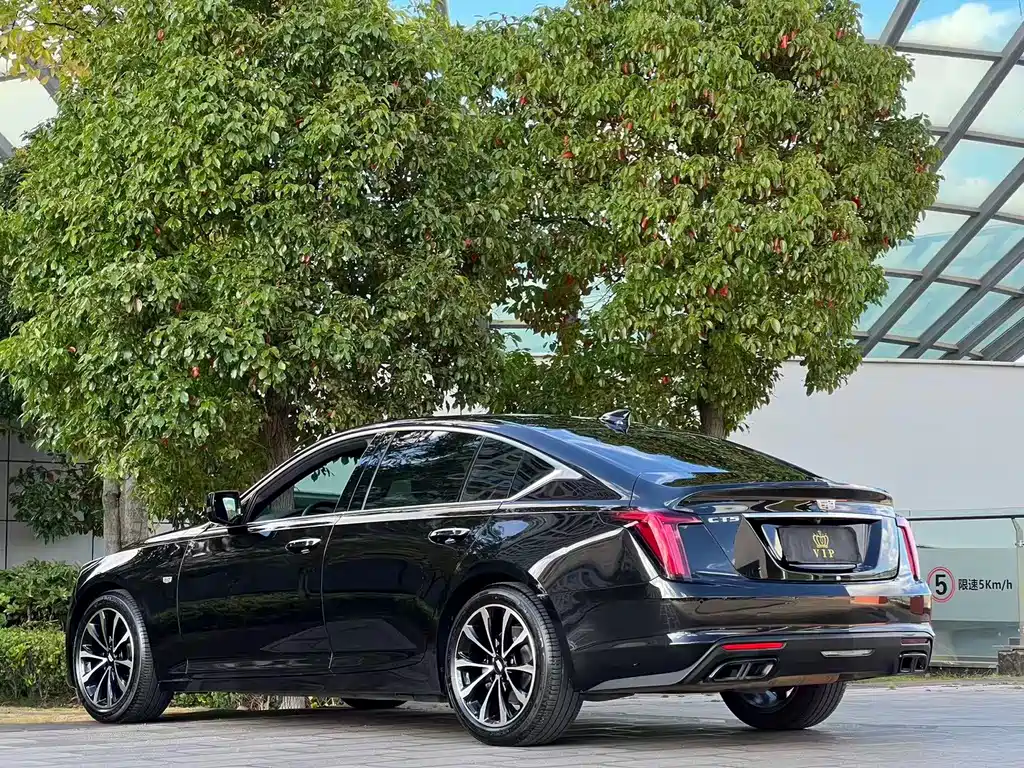 Cadillac CT5 — миниатюра 5