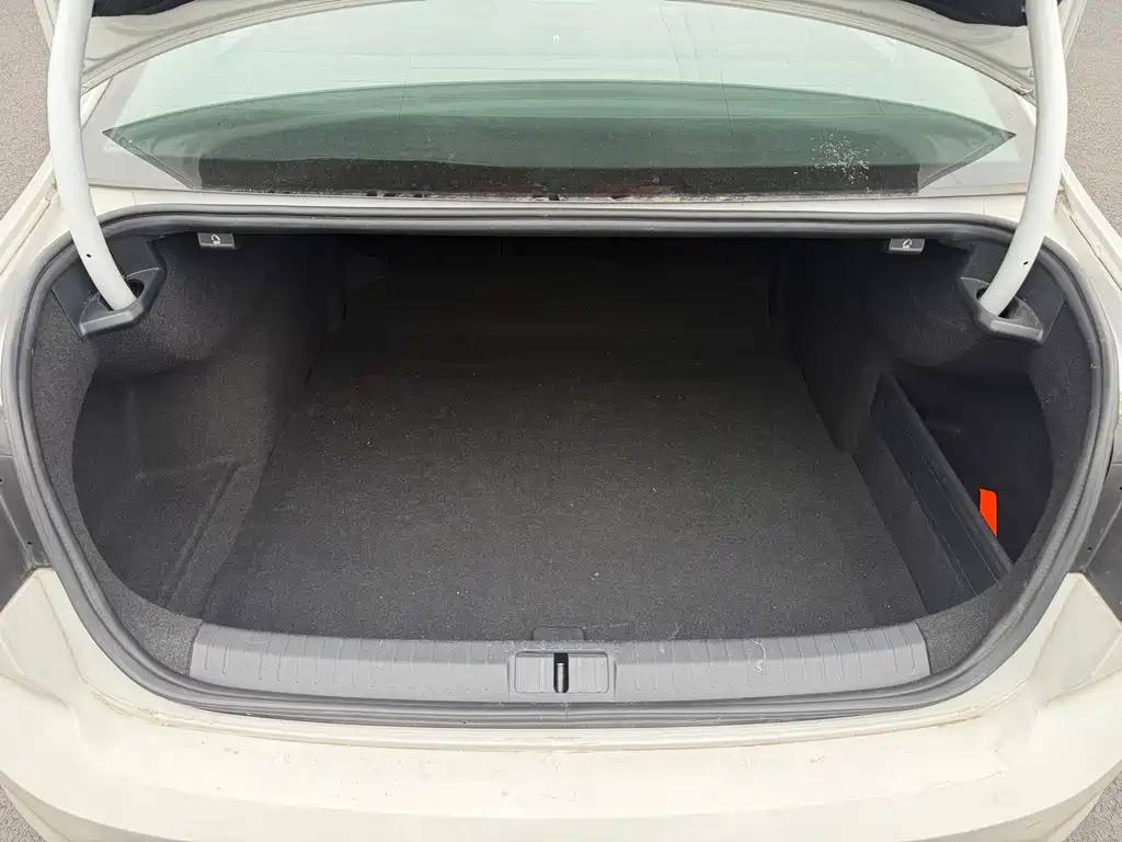 Volkswagen Magotan — миниатюра 7