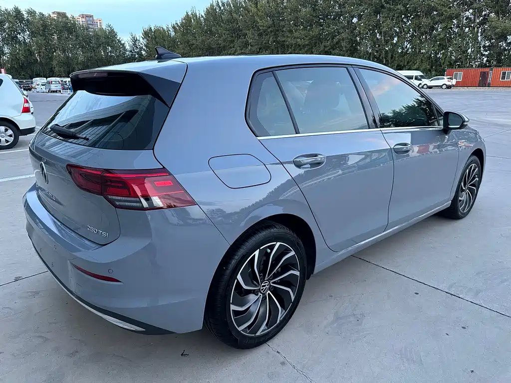 Volkswagen Golf — миниатюра 16