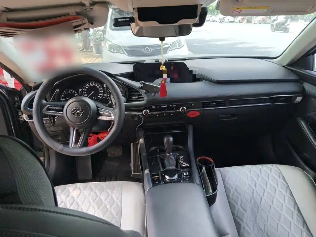 Mazda 3 Axela — миниатюра 5
