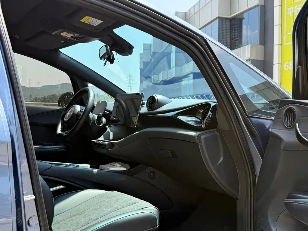 BYD Dolphin — миниатюра 12