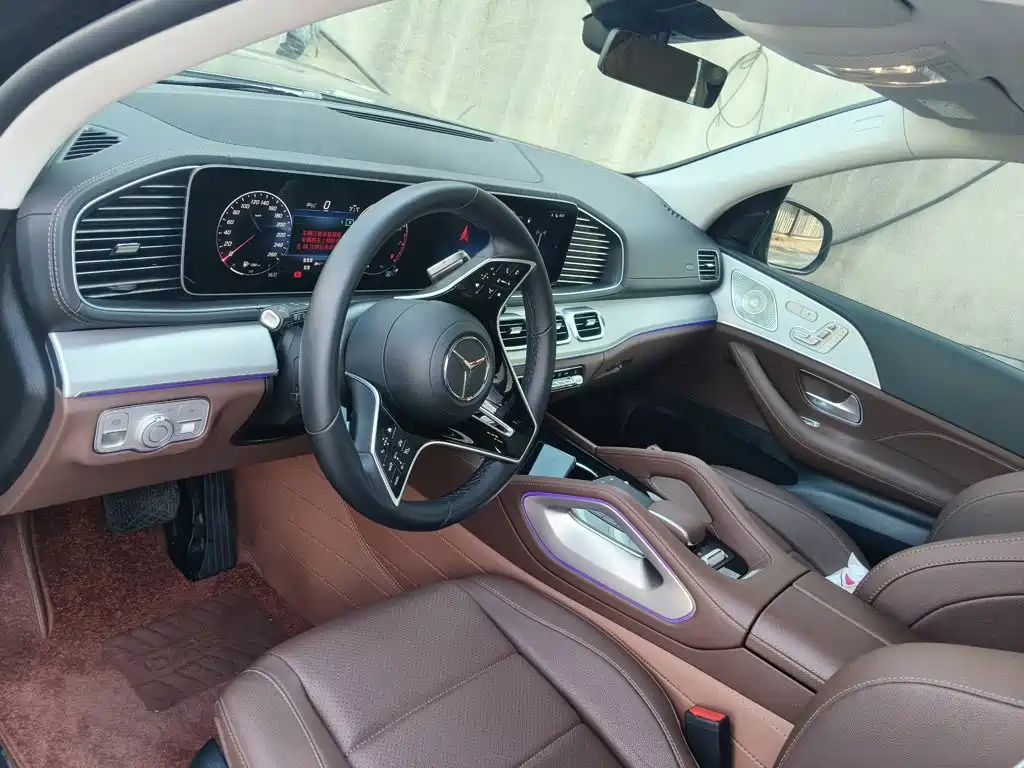 Mercedes-Benz GLS — миниатюра 4