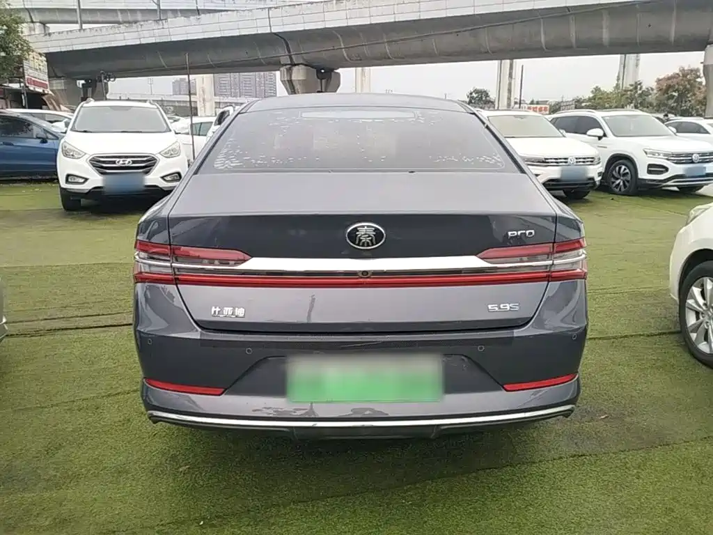 BYD Qin Pro NEV — миниатюра 6