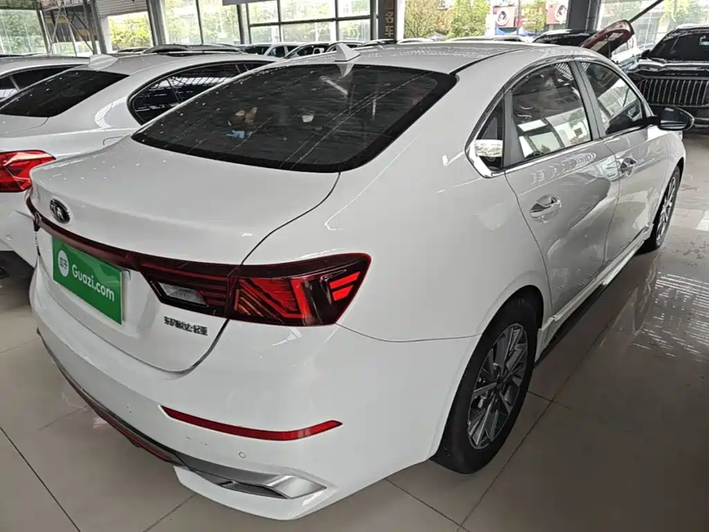 Kia K3 — миниатюра 7