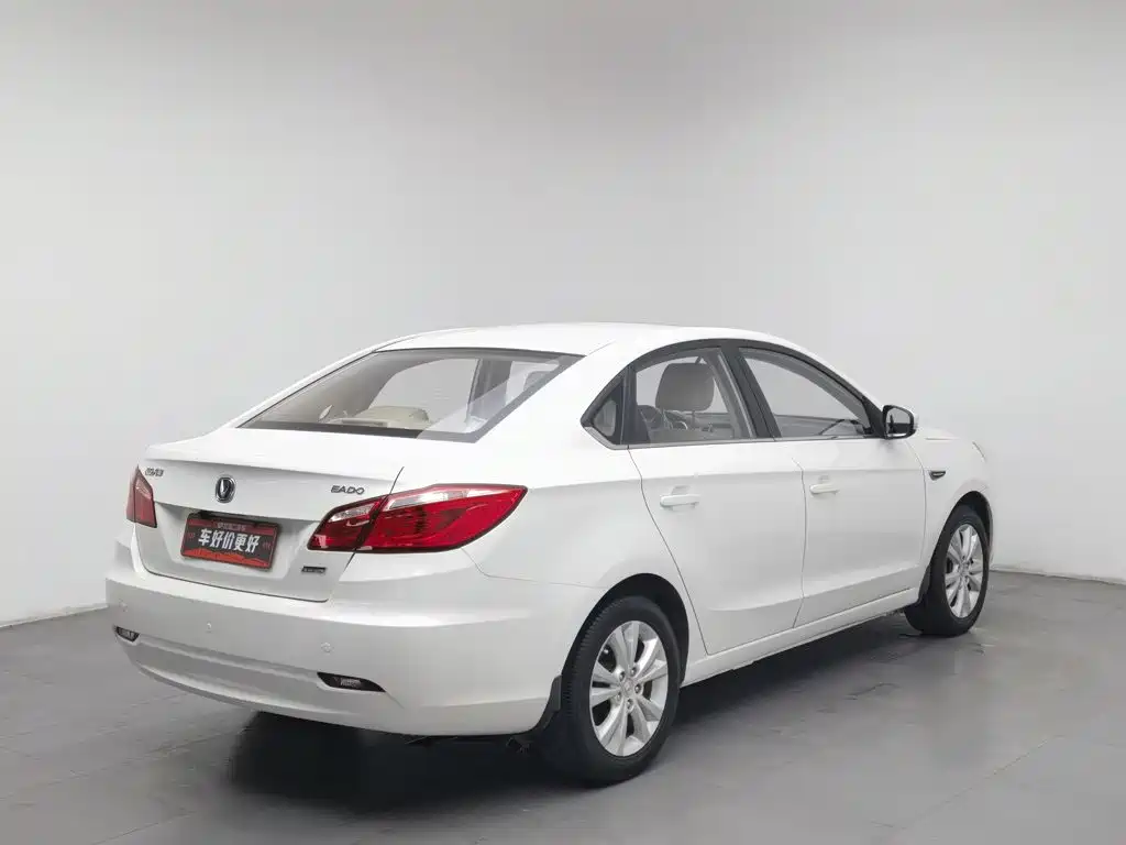Changan Eado — миниатюра 2