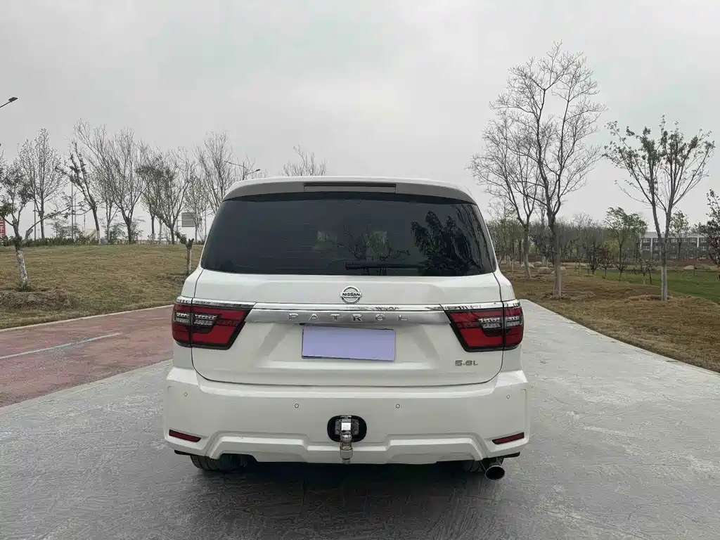 Nissan Patrol 2018 4.0L