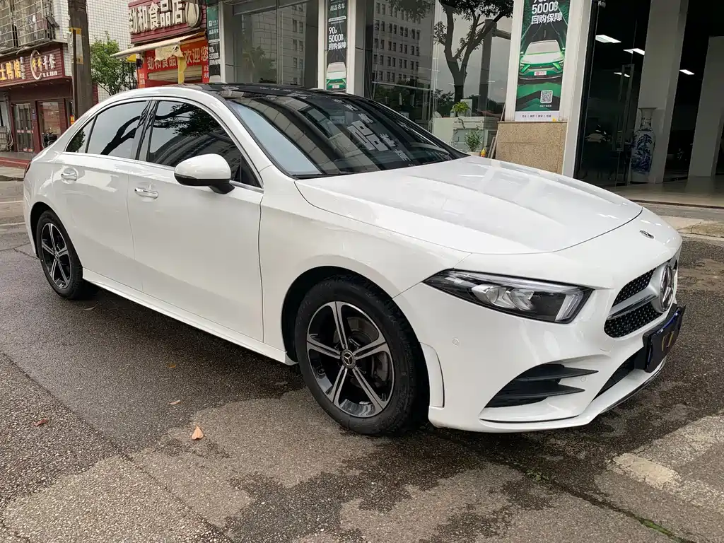 Mercedes-Benz A-Class — миниатюра 3