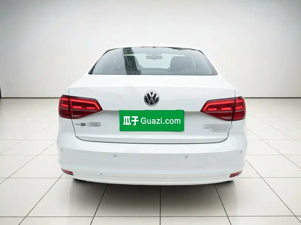 Volkswagen Sagitar — миниатюра 3