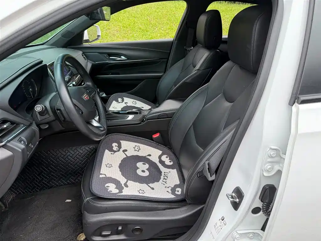Cadillac CT4 2022 28T