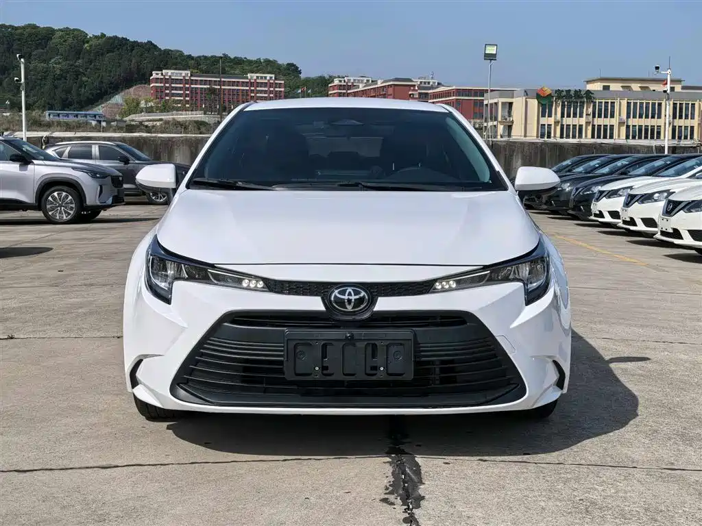 Toyota Corolla Levin 2023 1.8L Luxury