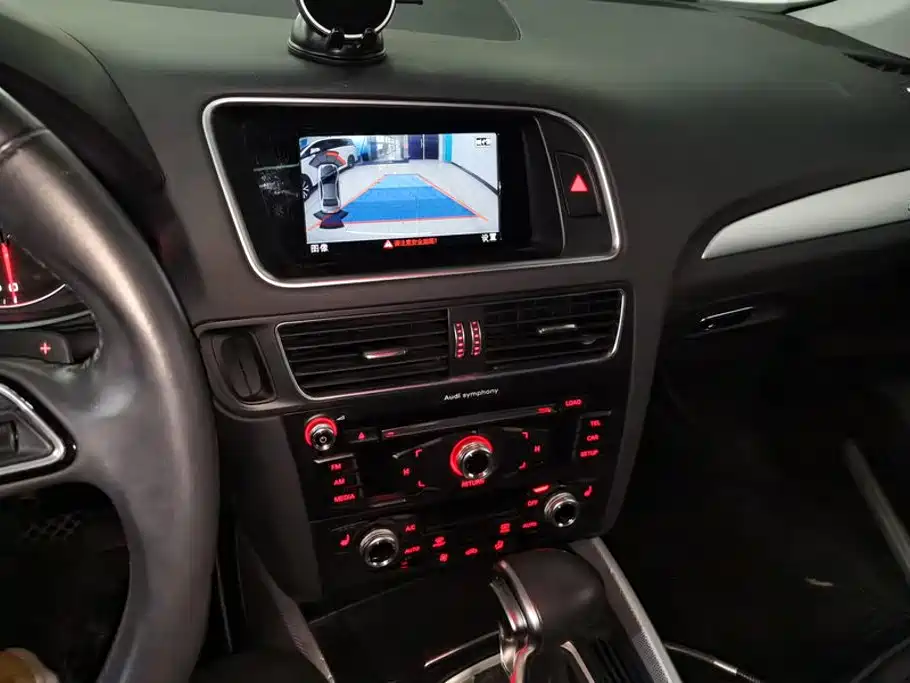Audi Q5 — миниатюра 13