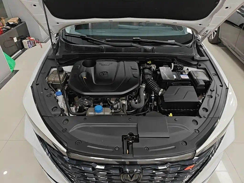 Changan Eado — миниатюра 20