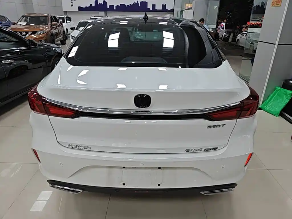 Changan Eado — миниатюра 6