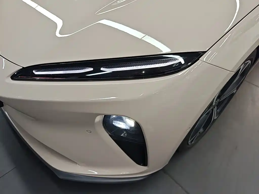 NIO ET5 — миниатюра 24