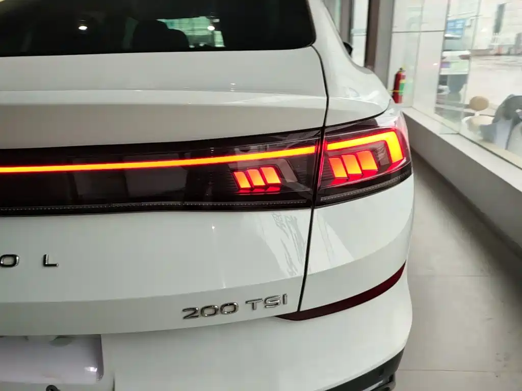 Volkswagen Lamando — миниатюра 8
