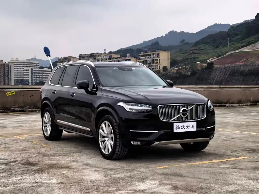 Volvo XC90 — миниатюра 3