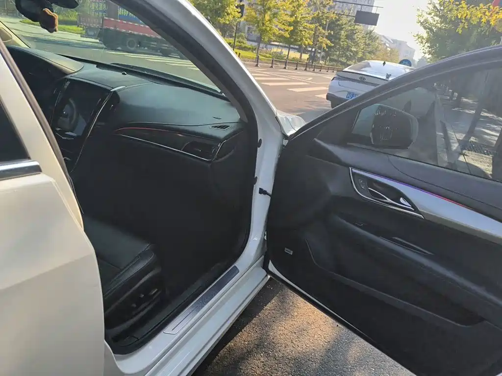 Cadillac ATS-L — миниатюра 19