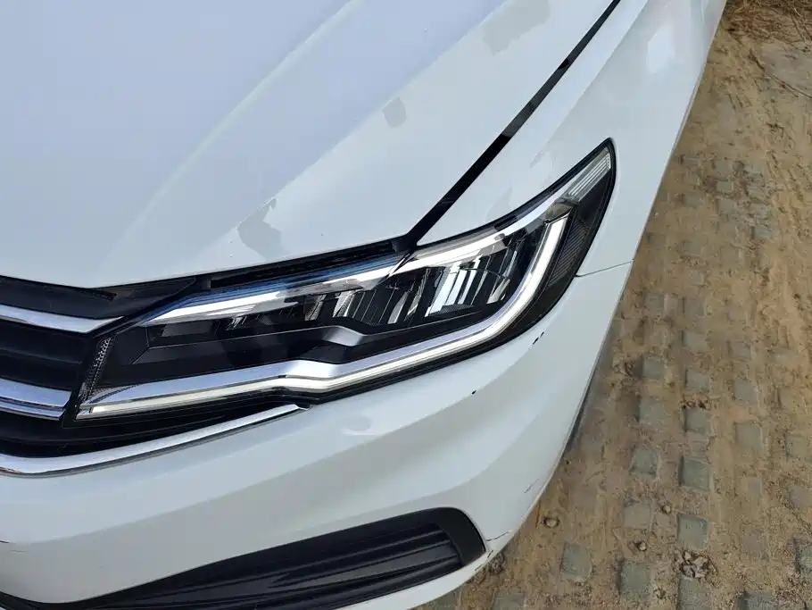 Volkswagen Bora — миниатюра 5