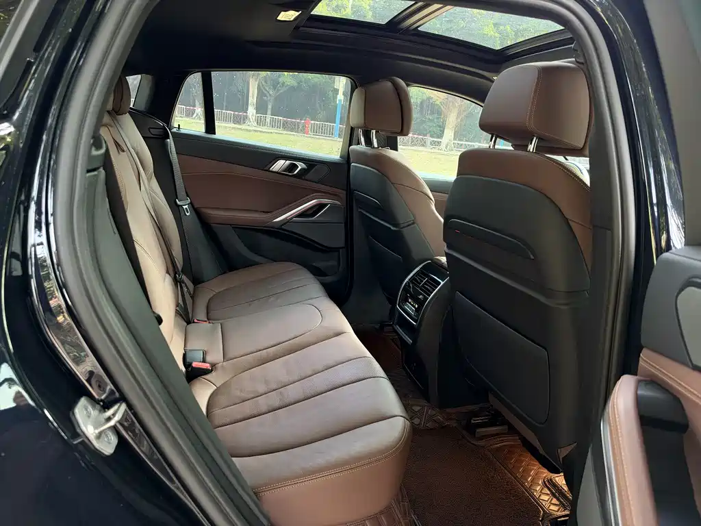 BMW X6 — миниатюра 12