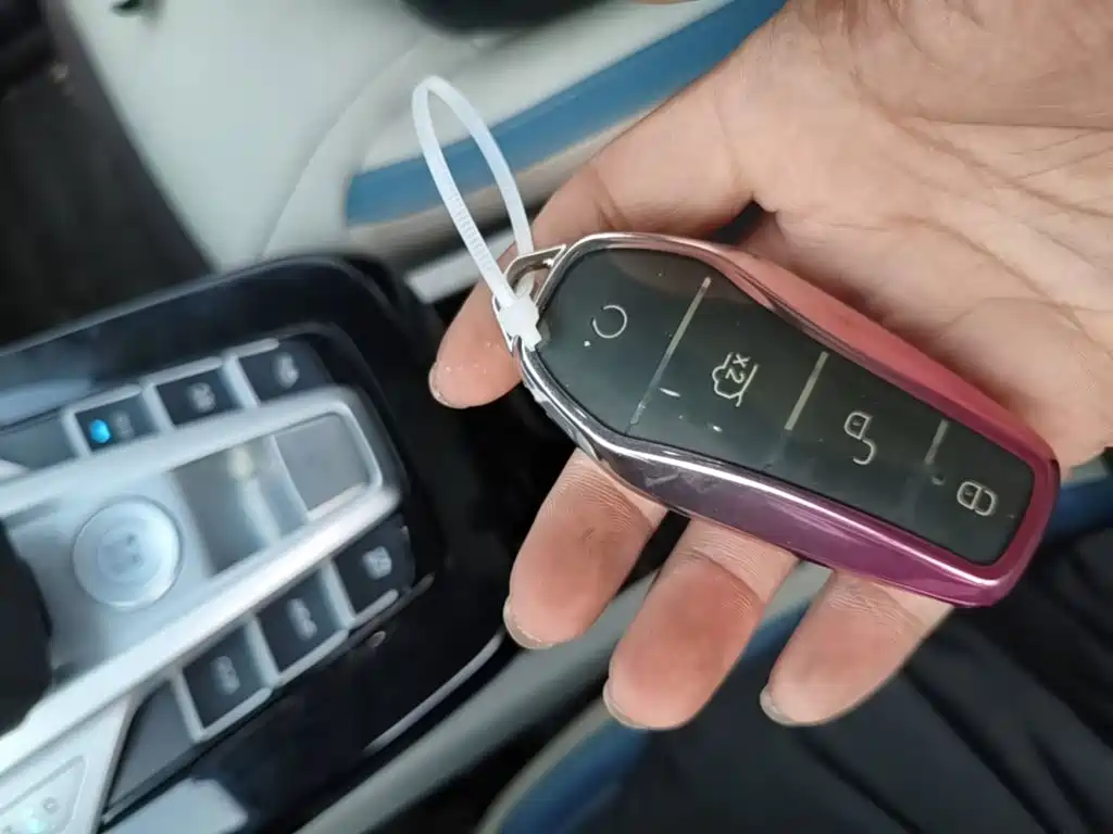 BYD Yuan Pro — миниатюра 9