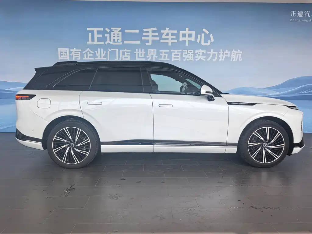 XPeng G9 — миниатюра 6