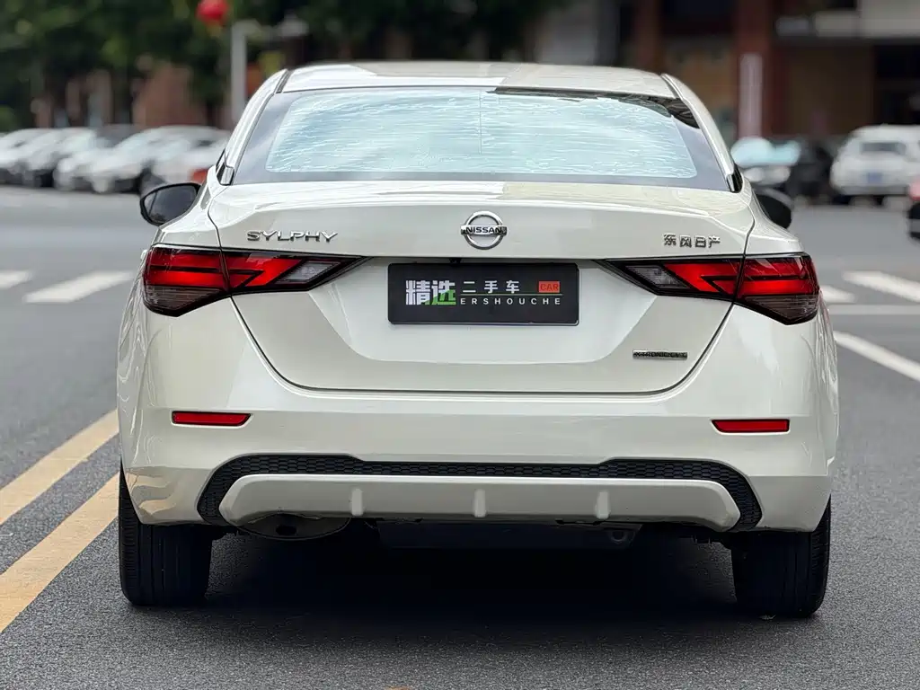 Nissan Sylphy — миниатюра 14