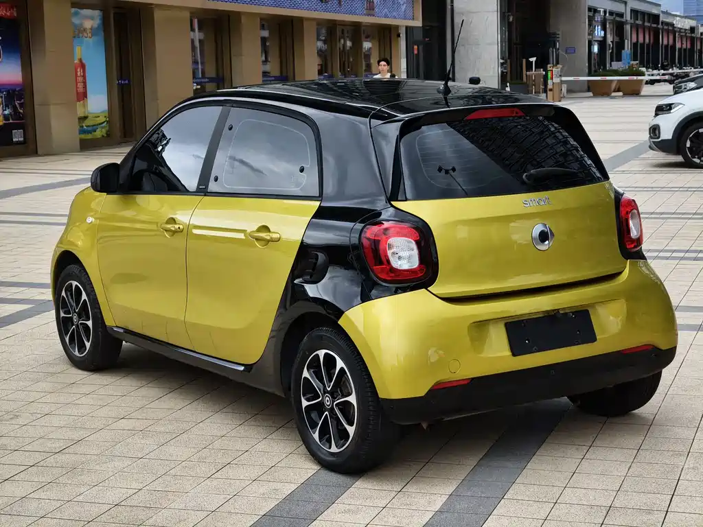 smart Smart Forfour — миниатюра 11