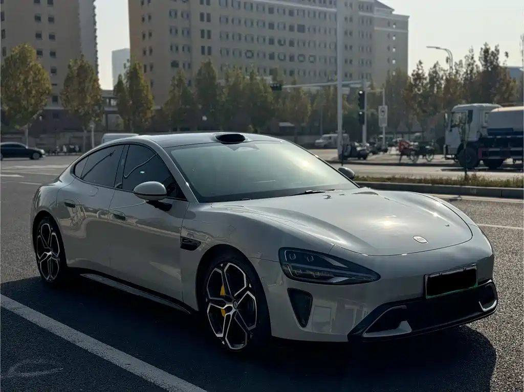 XIAOMI CAR XIAOMI SU7