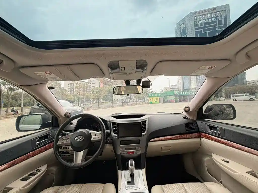 Subaru Legacy — миниатюра 6