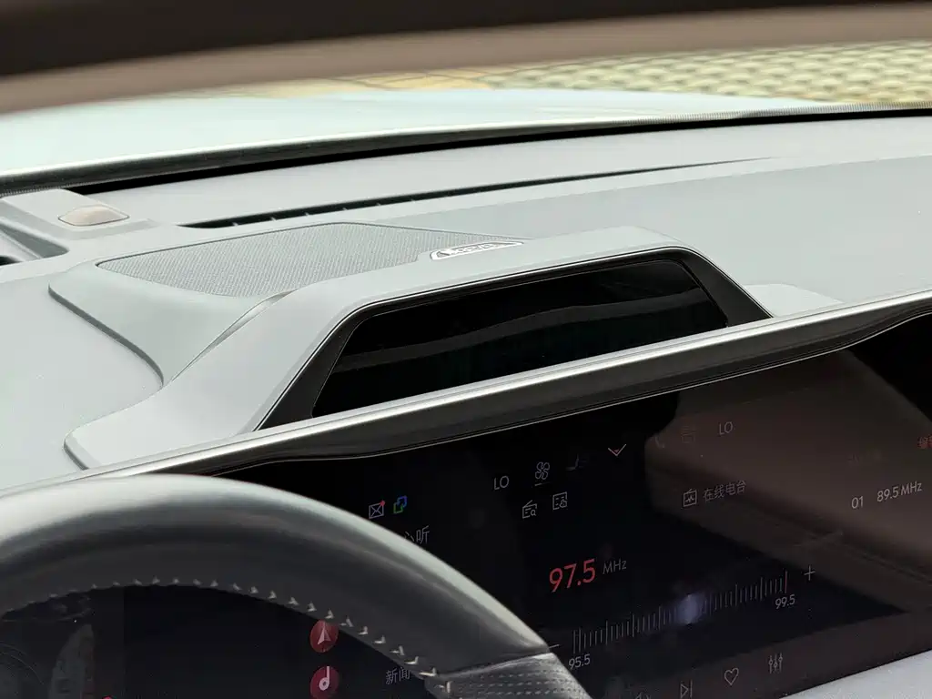 Lincoln Z — миниатюра 9