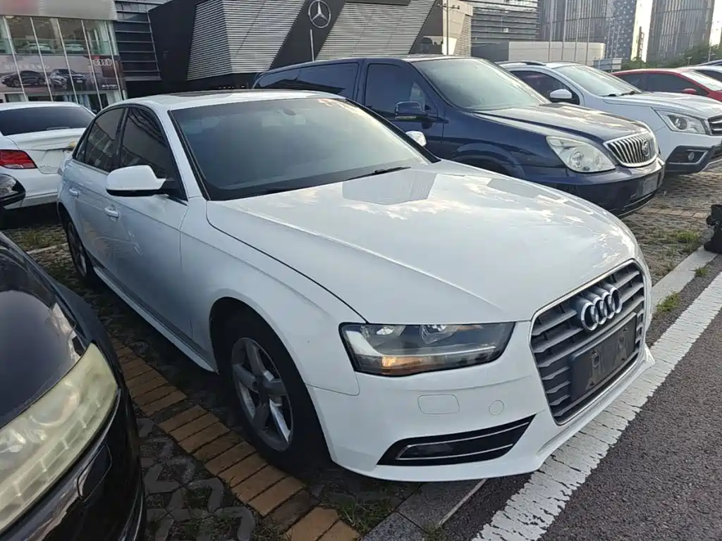 Audi A4L — миниатюра 4