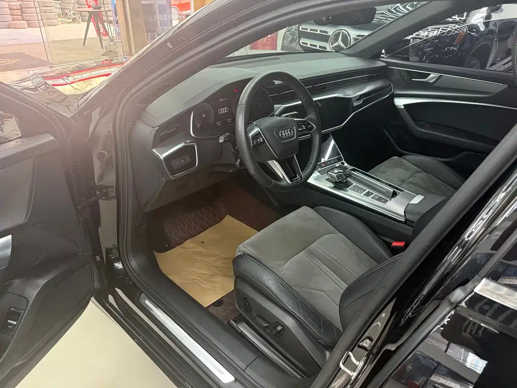Audi A6L 2020 40 TFSI Luxury