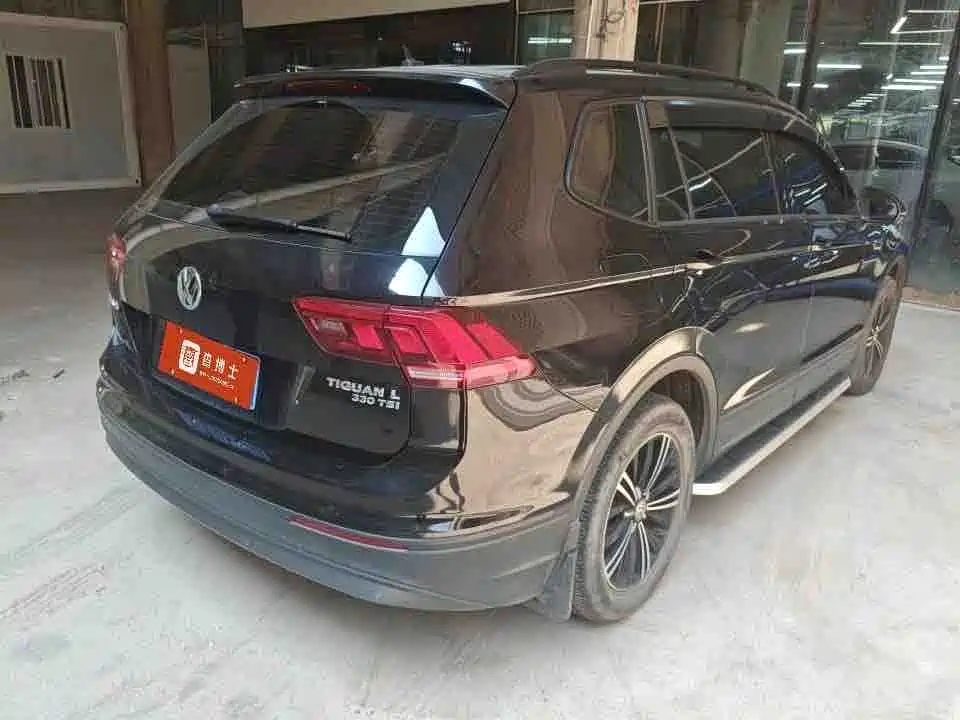 Volkswagen Tiguan L — миниатюра 5
