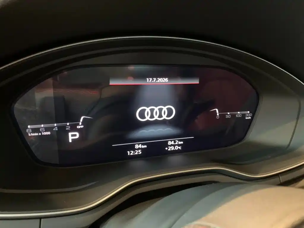 Audi A4L — миниатюра 12