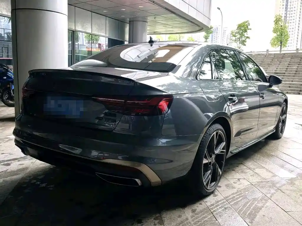 Audi A4L — миниатюра 7