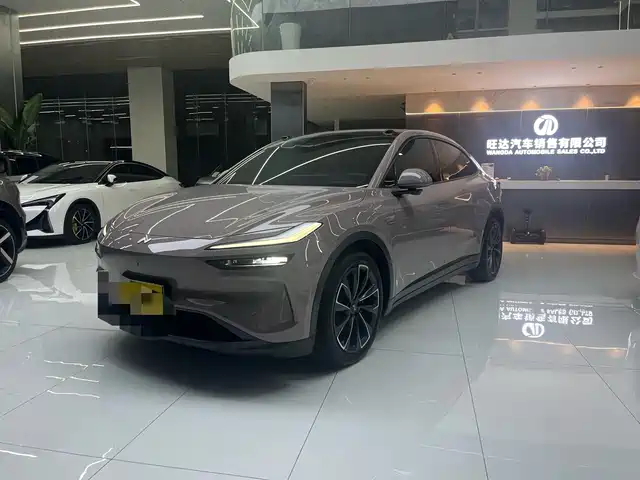 2025 Nio L60